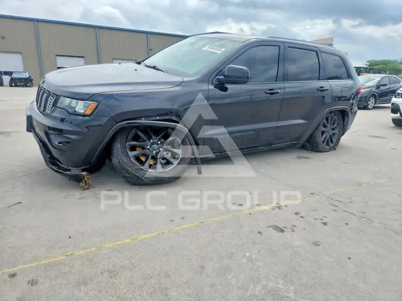 2018 Jeep CHEROKEE photo