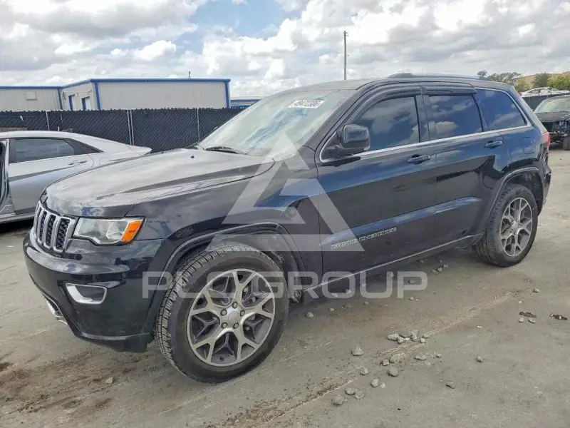 2018 Jeep CHEROKEE фото