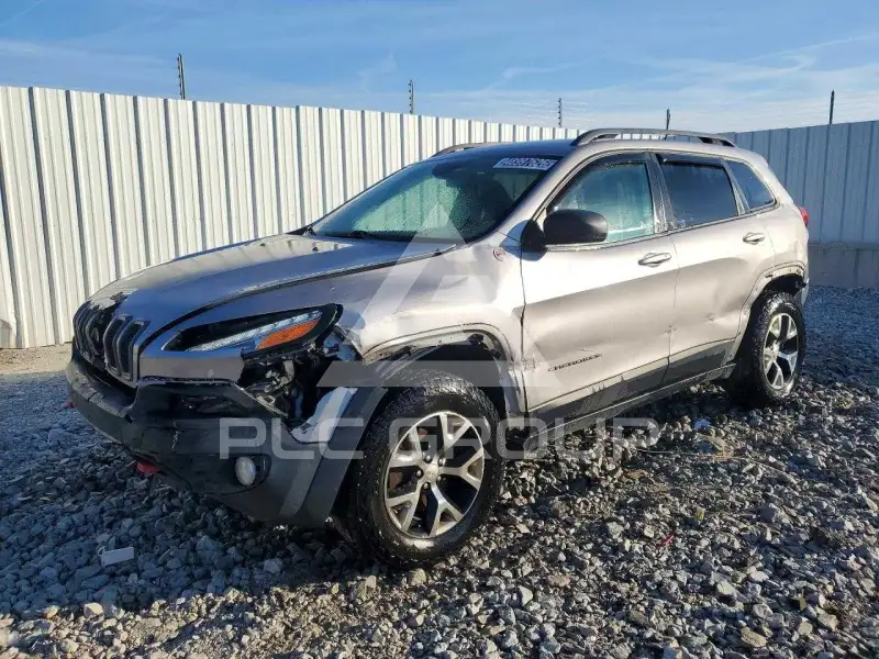 2018 Jeep CHEROKEE фото