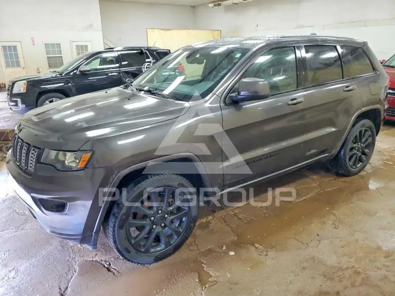 2018 Jeep Grand Cherokee фото