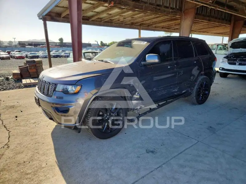 2018 Jeep CHEROKEE фото