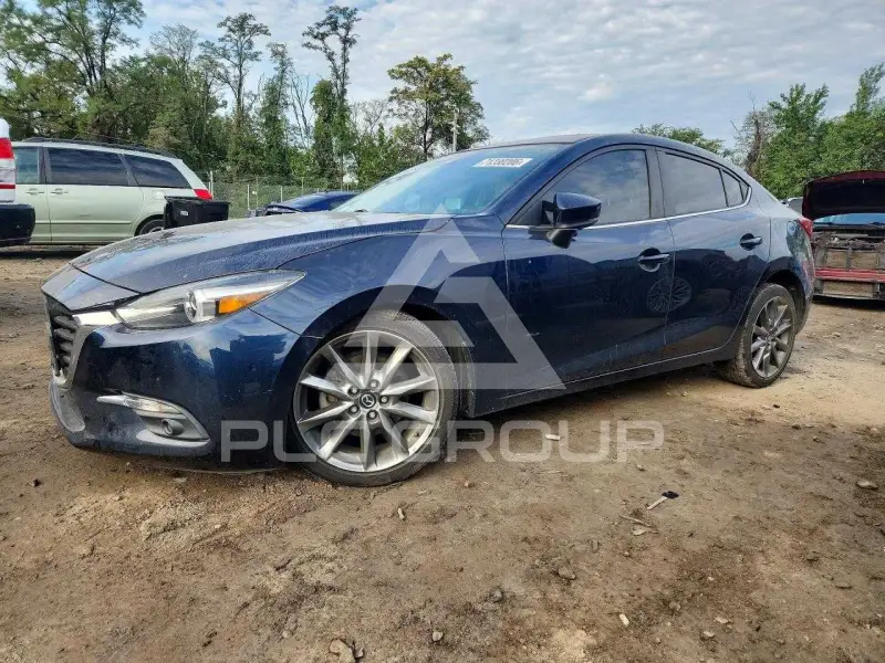 2018 Mazda 3 фото