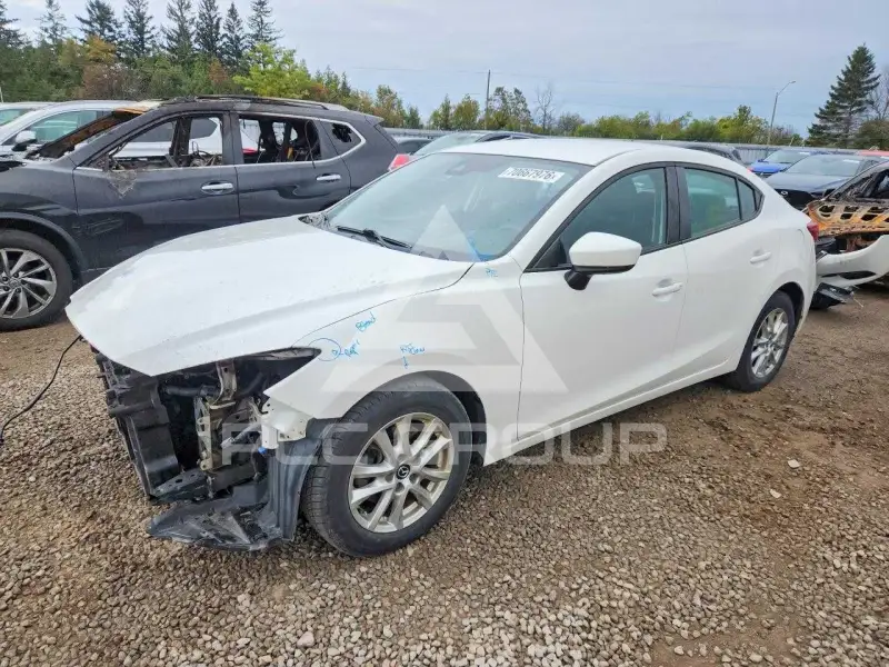 2018 Mazda 3 фото