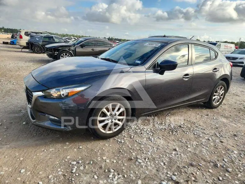 2018 Mazda 3 фото