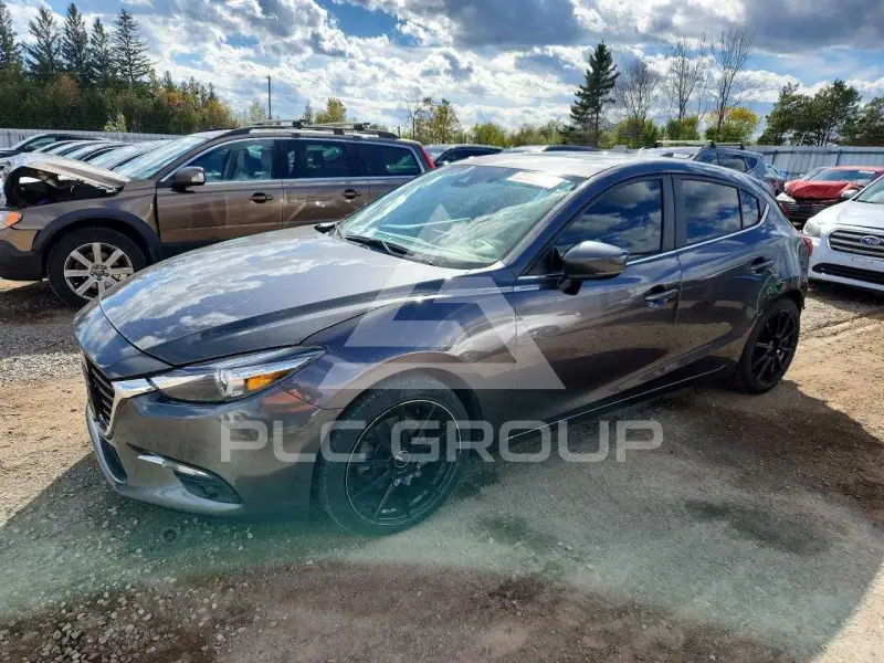 2018 Mazda 3 фото