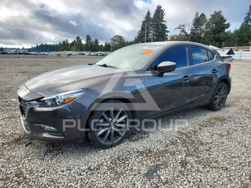 2018 Mazda 3 фото