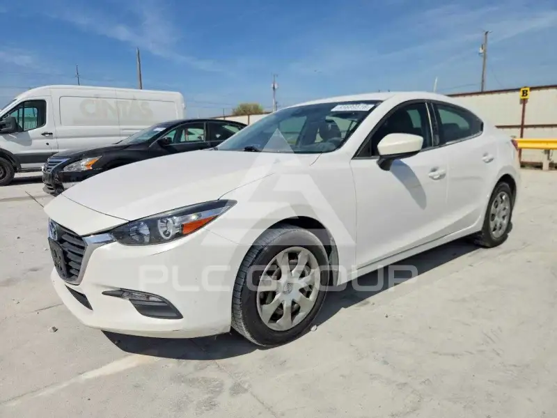 2018 Mazda 3 фото