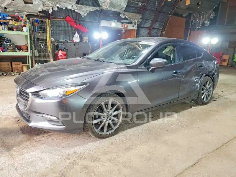 2018 Mazda 3 фото