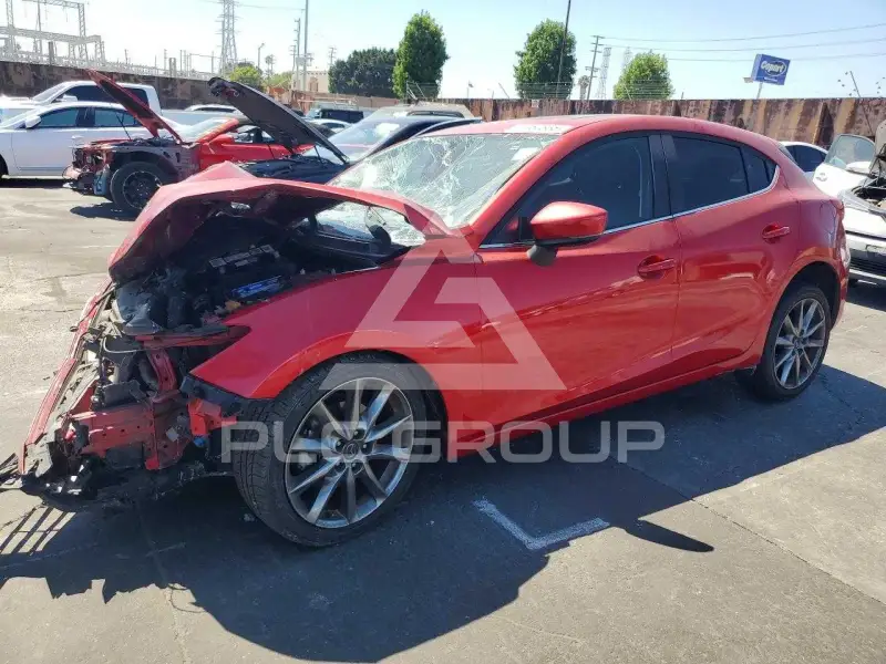 2018 Mazda 3 фото