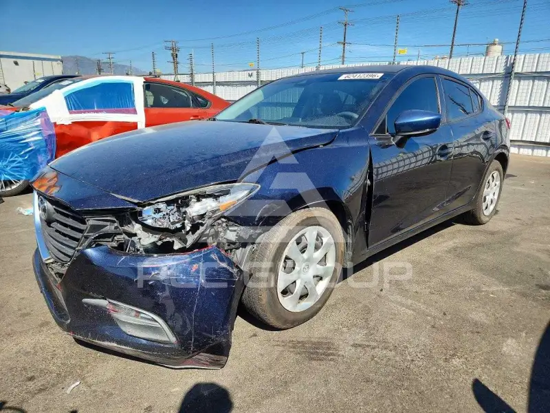 2018 Mazda 3 фото