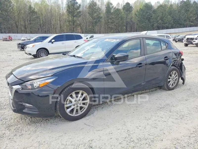 2018 Mazda 3 фото