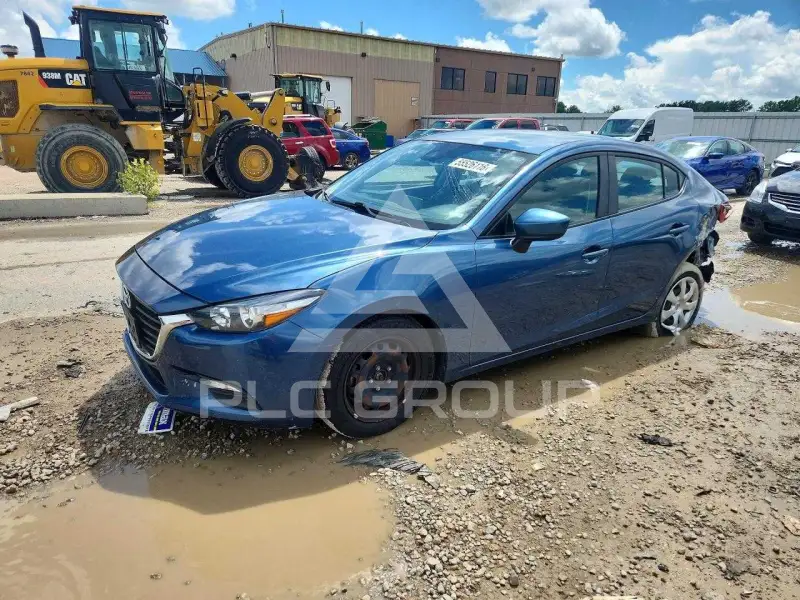 2018 Mazda 3 фото