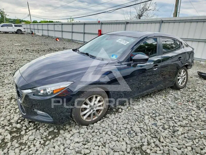 2018 Mazda 3 фото