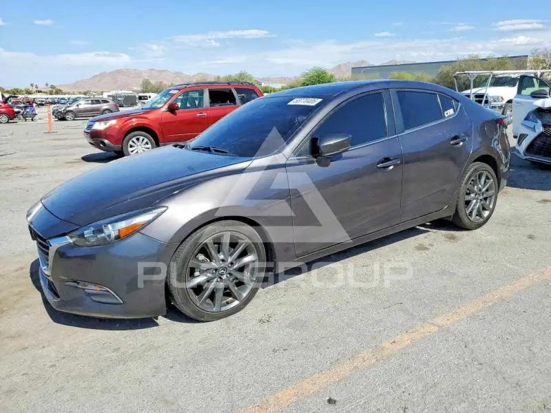 2018 Mazda 3 фото