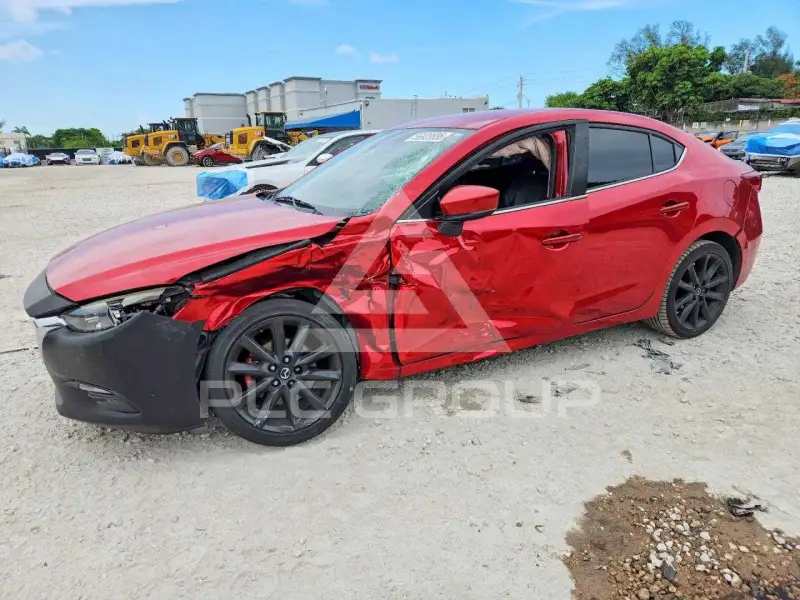 2018 Mazda 3 фото