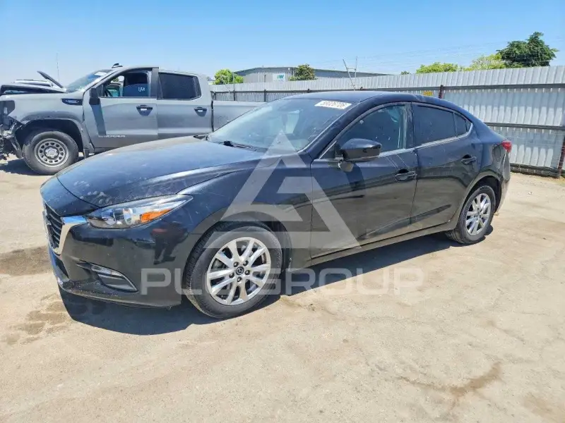 2018 Mazda 3 фото