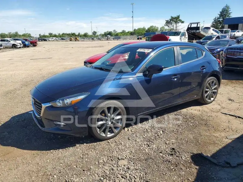 2018 Mazda 3 фото