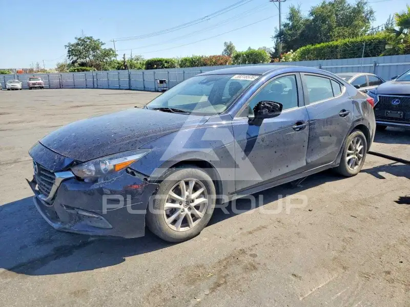 2018 Mazda 3 фото