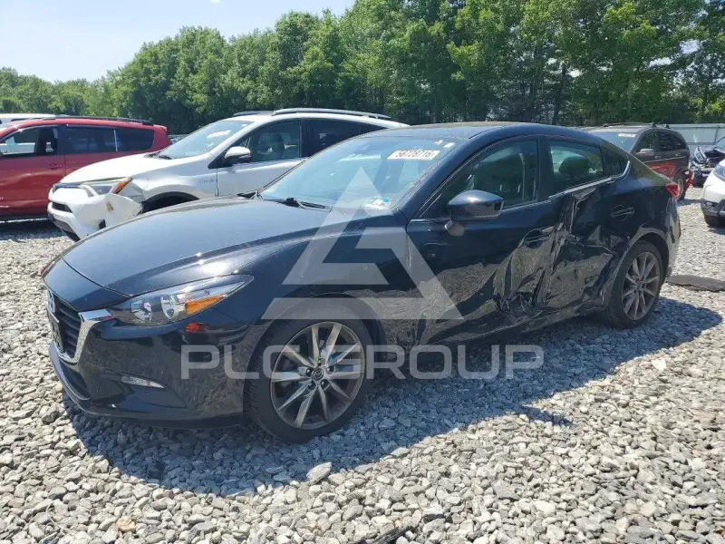 2018 Mazda 3 фото