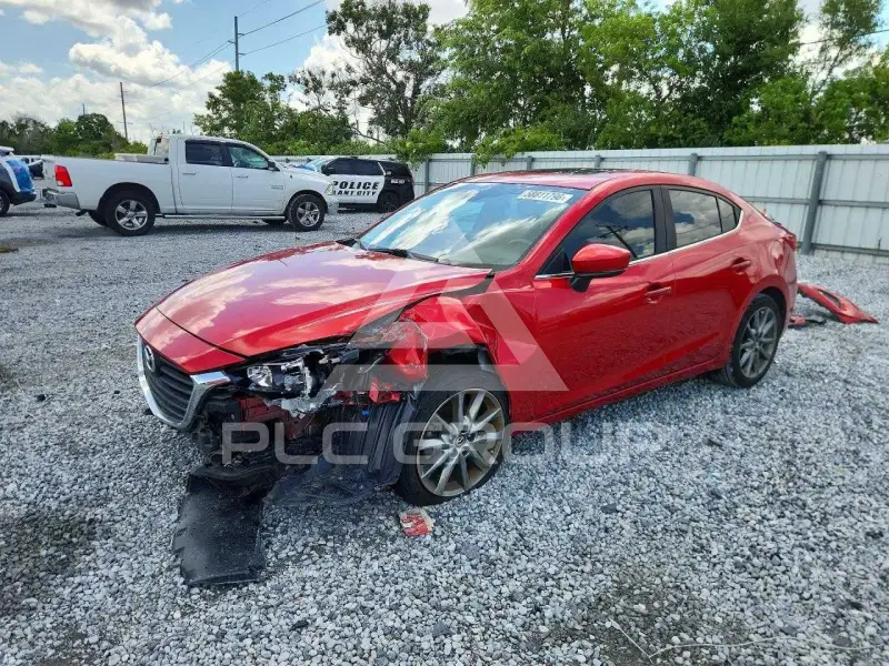 2018 Mazda 3 фото