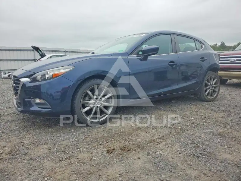 2018 Mazda 3 фото