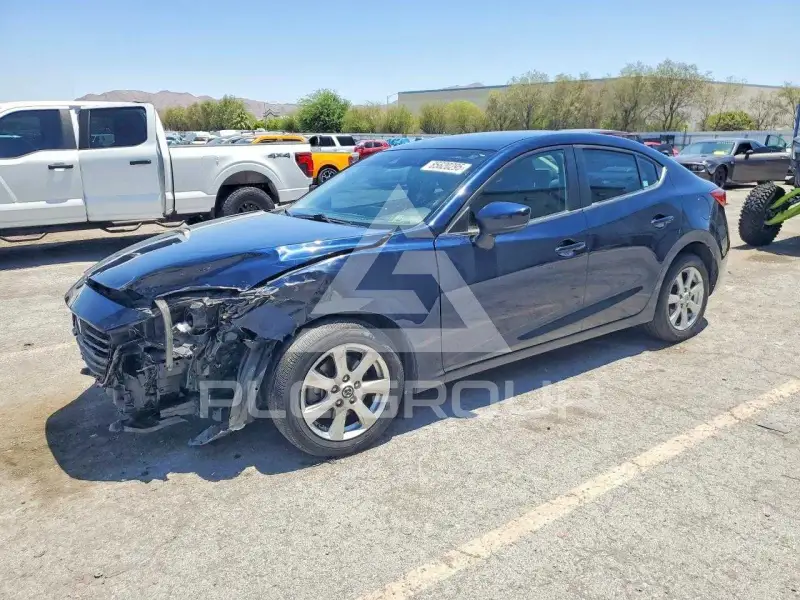 2018 Mazda 3 фото