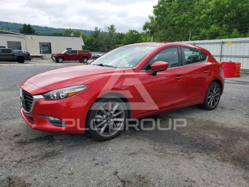2018 Mazda 3 фото