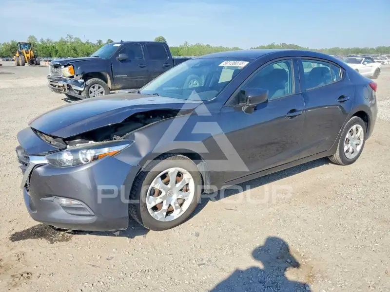 2018 Mazda 3 photo