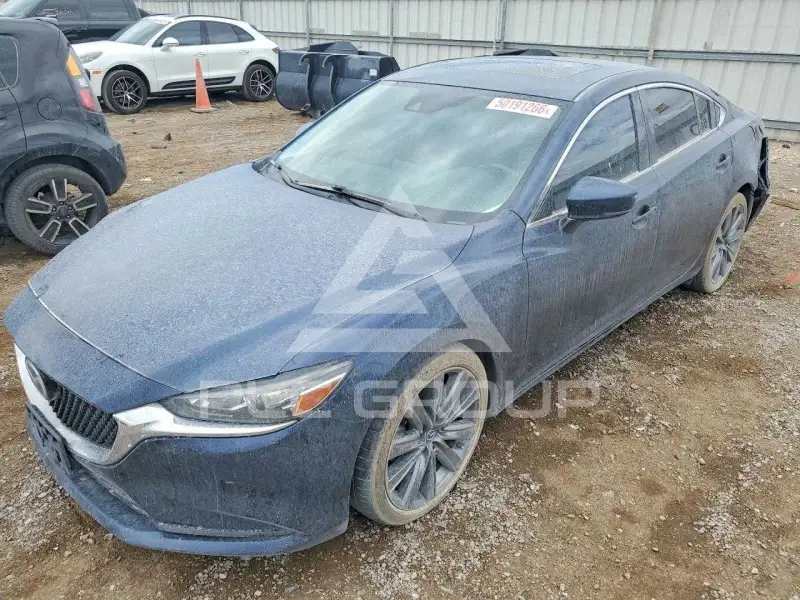 2018 Mazda 6 photo