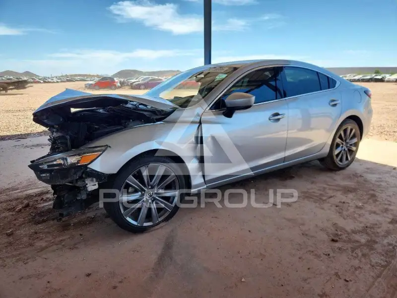 2018 Mazda 6 photo