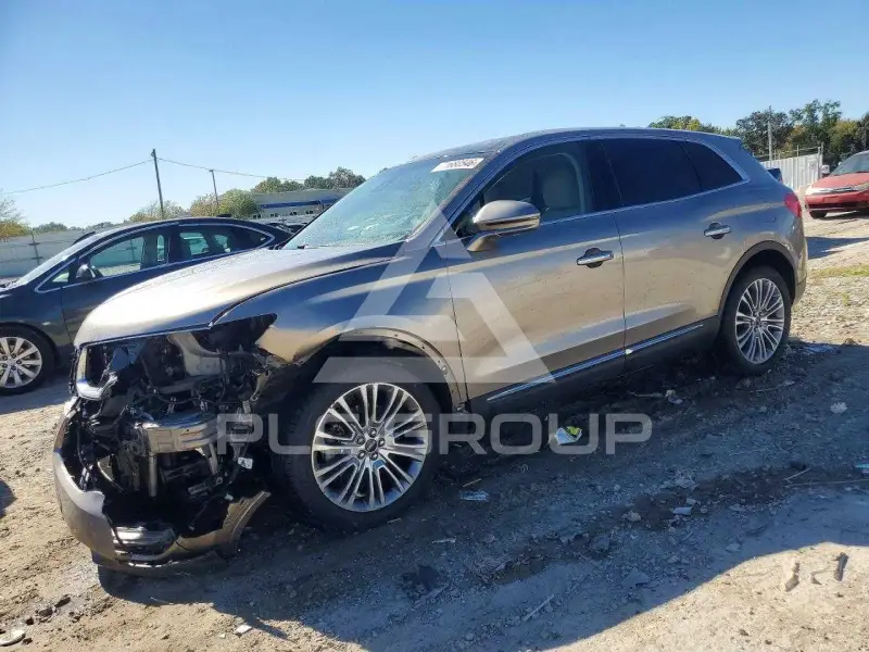 2018 Lincoln MKX photo