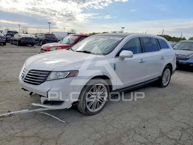 2018 Lincoln MKT фото