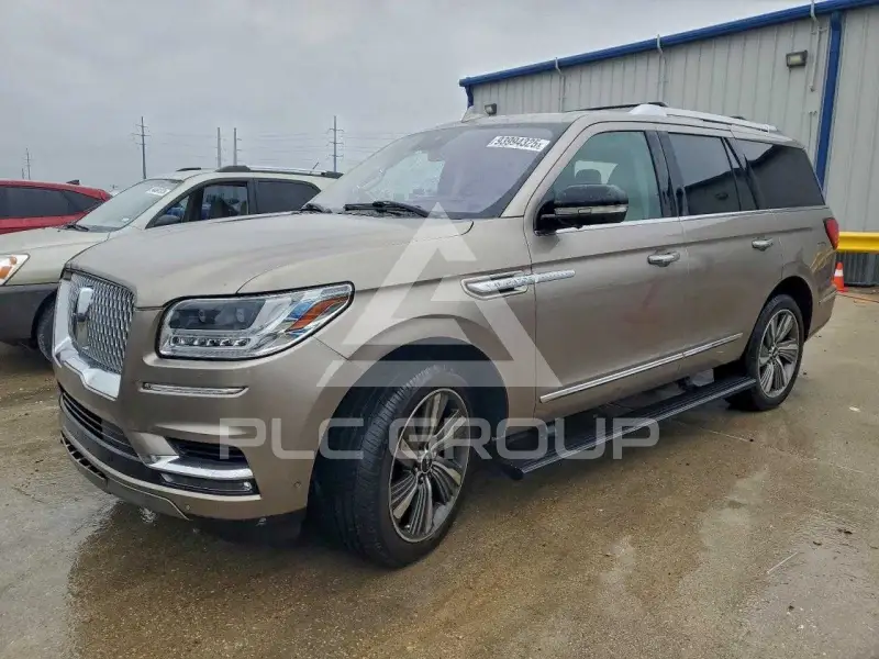 2018 Lincoln NAVIGATOR photo