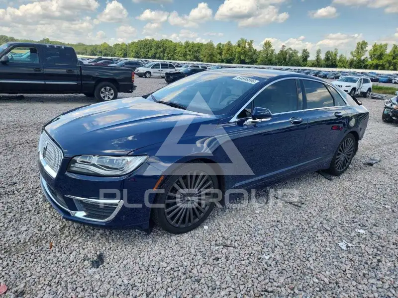 2018 Lincoln MKZ photo