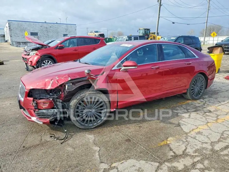 2018 Lincoln MKZ photo