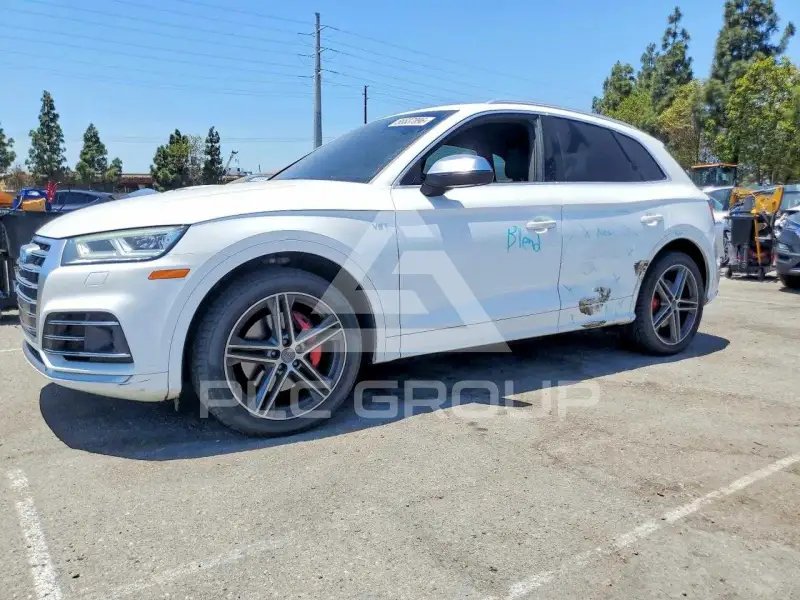 2018 Audi SQ5 photo