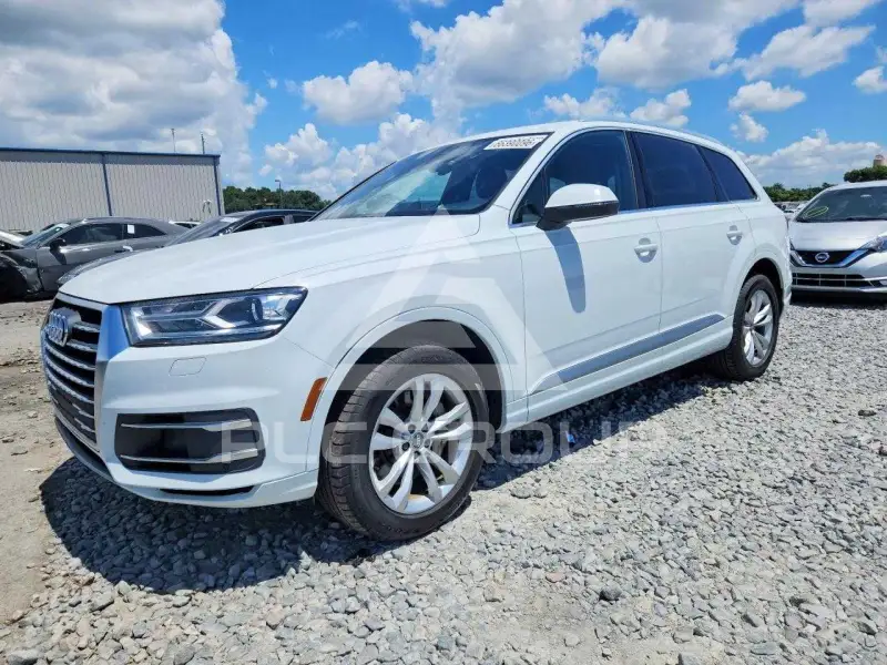 2018 Audi Q7 фото