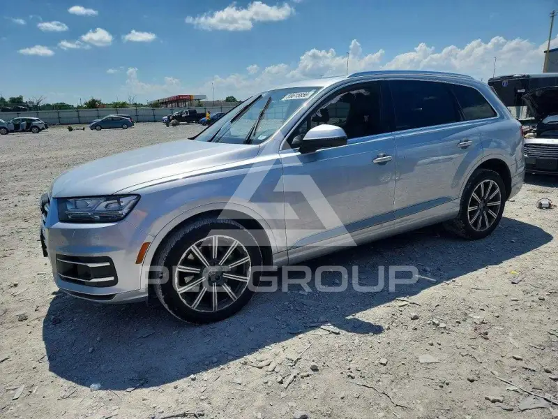 2018 Audi Q7 фото