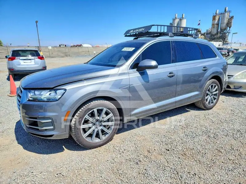 2018 Audi Q7 photo