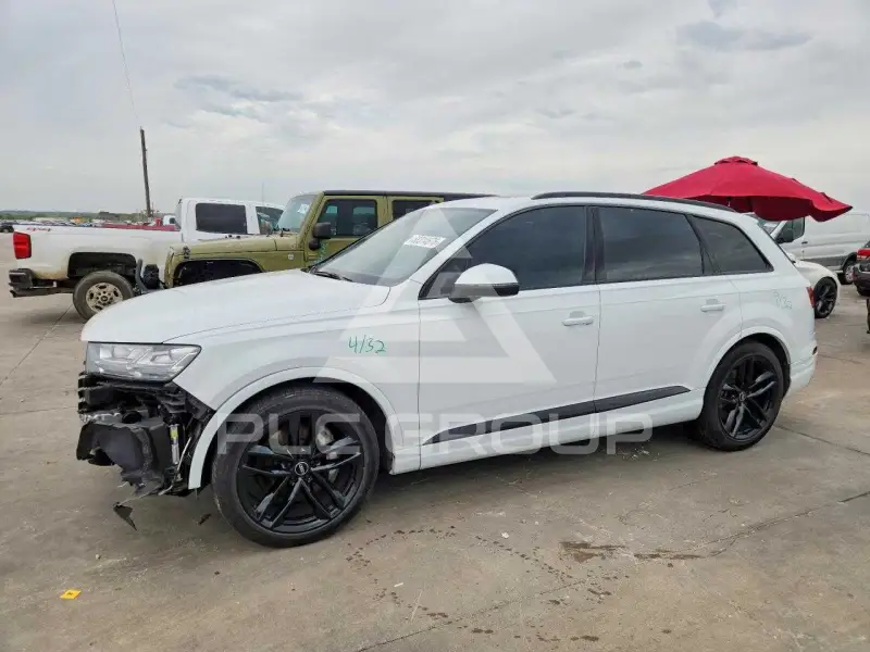 2018 Audi Q7 photo