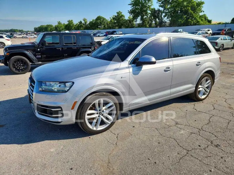 2018 Audi Q7 photo