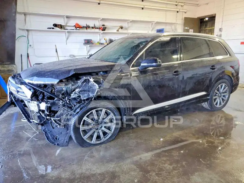 2018 Audi Q7 photo