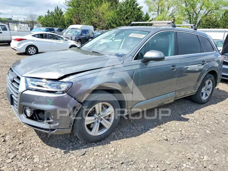2018 Audi Q7 фото