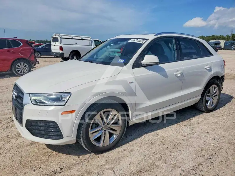 2018 Audi Q3 фото