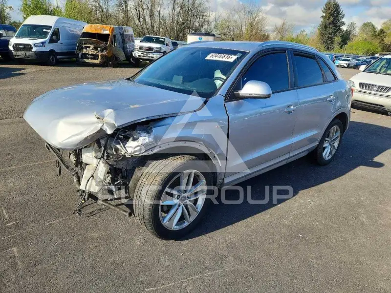 2018 Audi Q3 фото