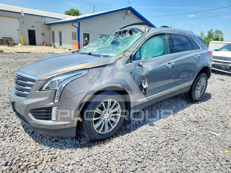 2018 Cadillac XT5 photo
