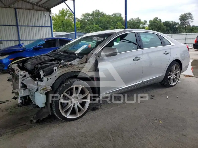 2018 Cadillac XTS фото