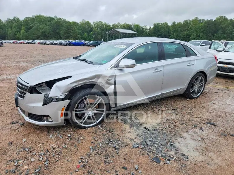 2018 Cadillac XTS фото