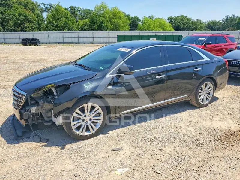 2018 Cadillac XTS фото