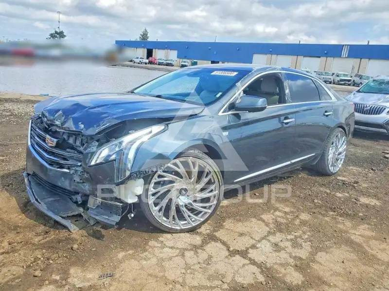 2018 Cadillac XTS фото